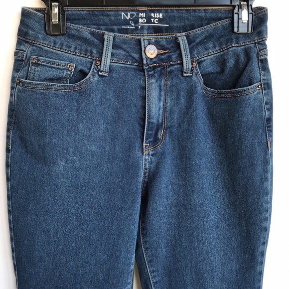 Midrise bootcut medium dark blue jeans, size 7 - Picture 2 of 11